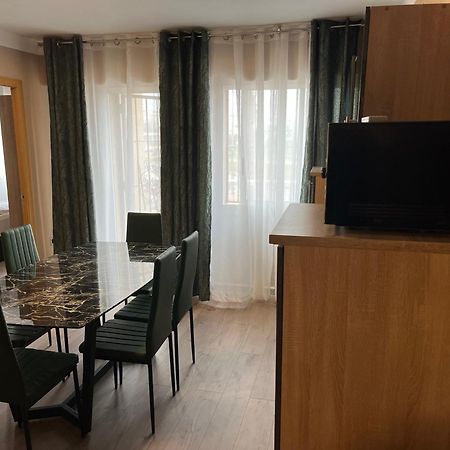 Villa Nadiya App Pool, Parking Τορεβιέχα Εξωτερικό φωτογραφία