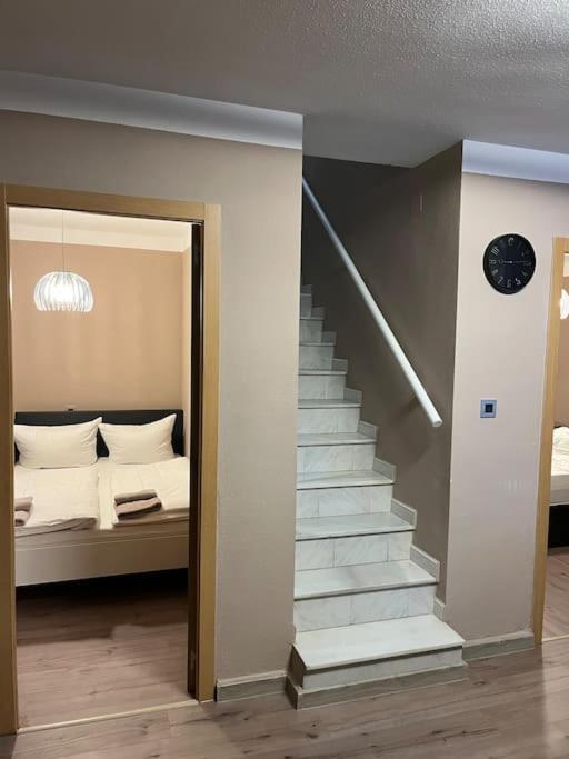 Villa Nadiya App Pool, Parking Τορεβιέχα Εξωτερικό φωτογραφία